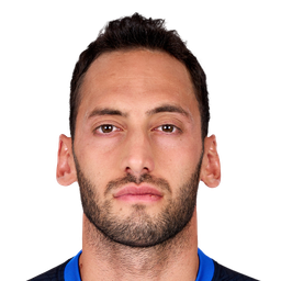 Hakan Calhanoglu